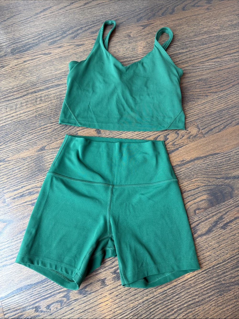 Matching Set Lululemon Align Tank & Align Shorts 5” Everglade Green EUC - Picture 12 of 17